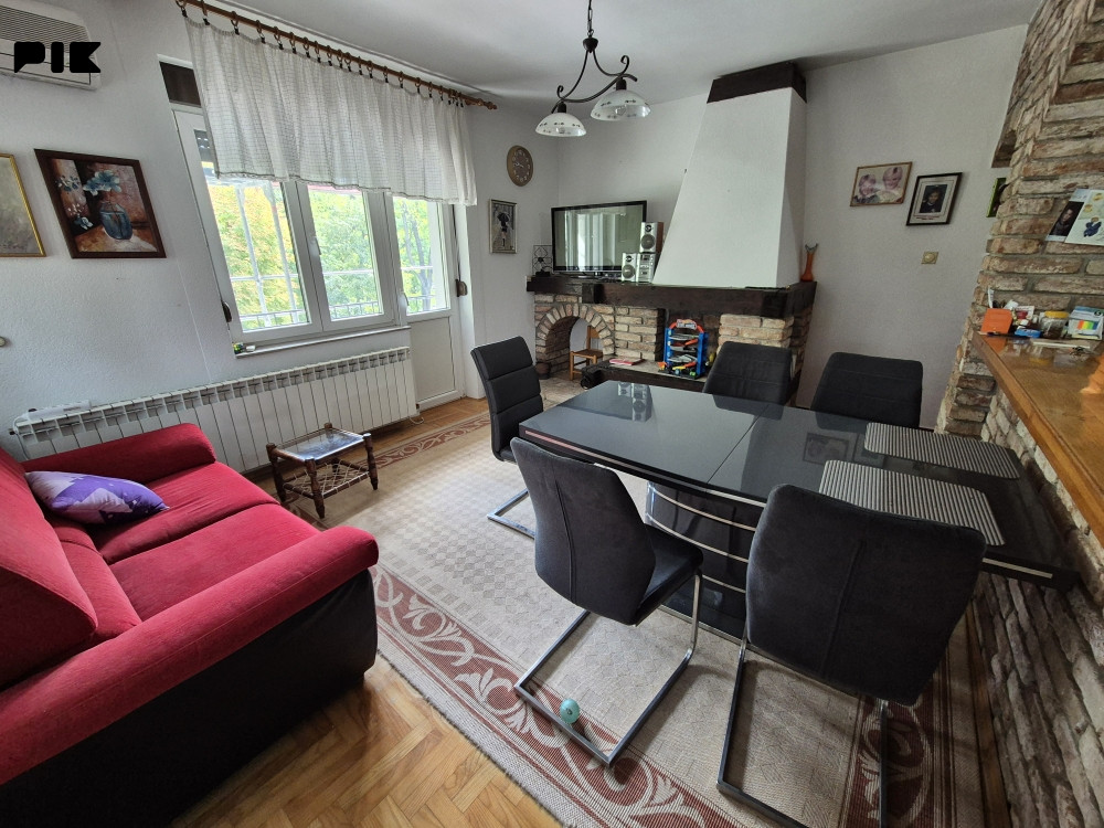 Trosoban stan 68m2 Centar kod parka Petar Kocic Banja Luka 2