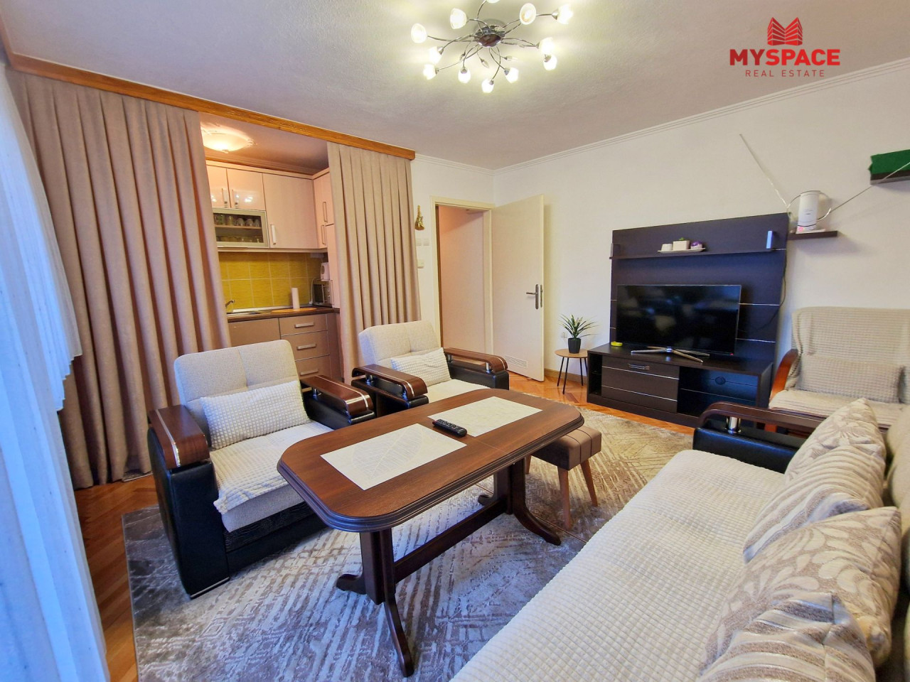 MY SPACE/ Stan/ Stari Grad/ Namjesten/ 62m2 4