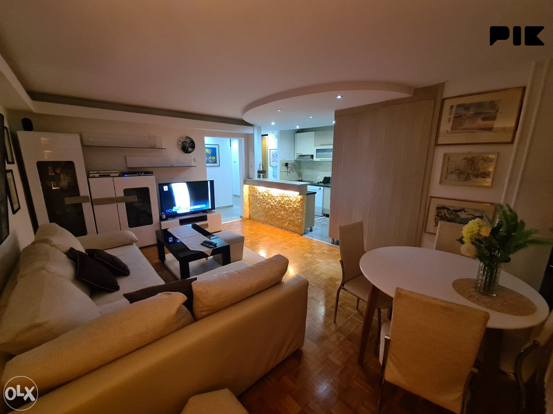 Stanovi i apartmani Tuzla 68m2