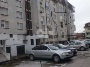 Stan, 43 m², Živinice