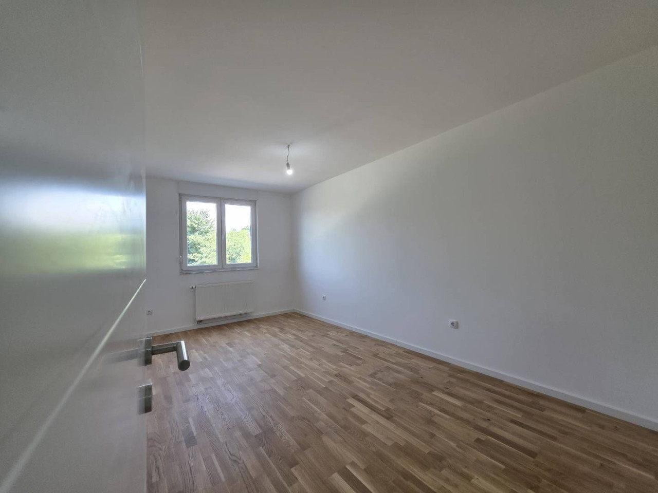 Novogradnja stan sa 3 spavaće sobe Nova Dobrinja Istočno Sarajevo 12