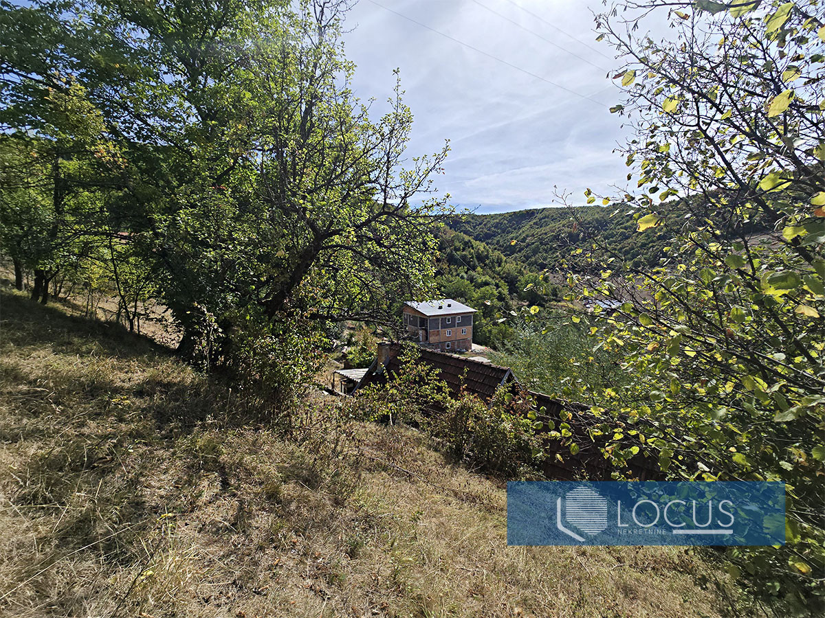 LOCUS: Vikendica na parceli 734m2, D. Jošanica, Vogošća 9