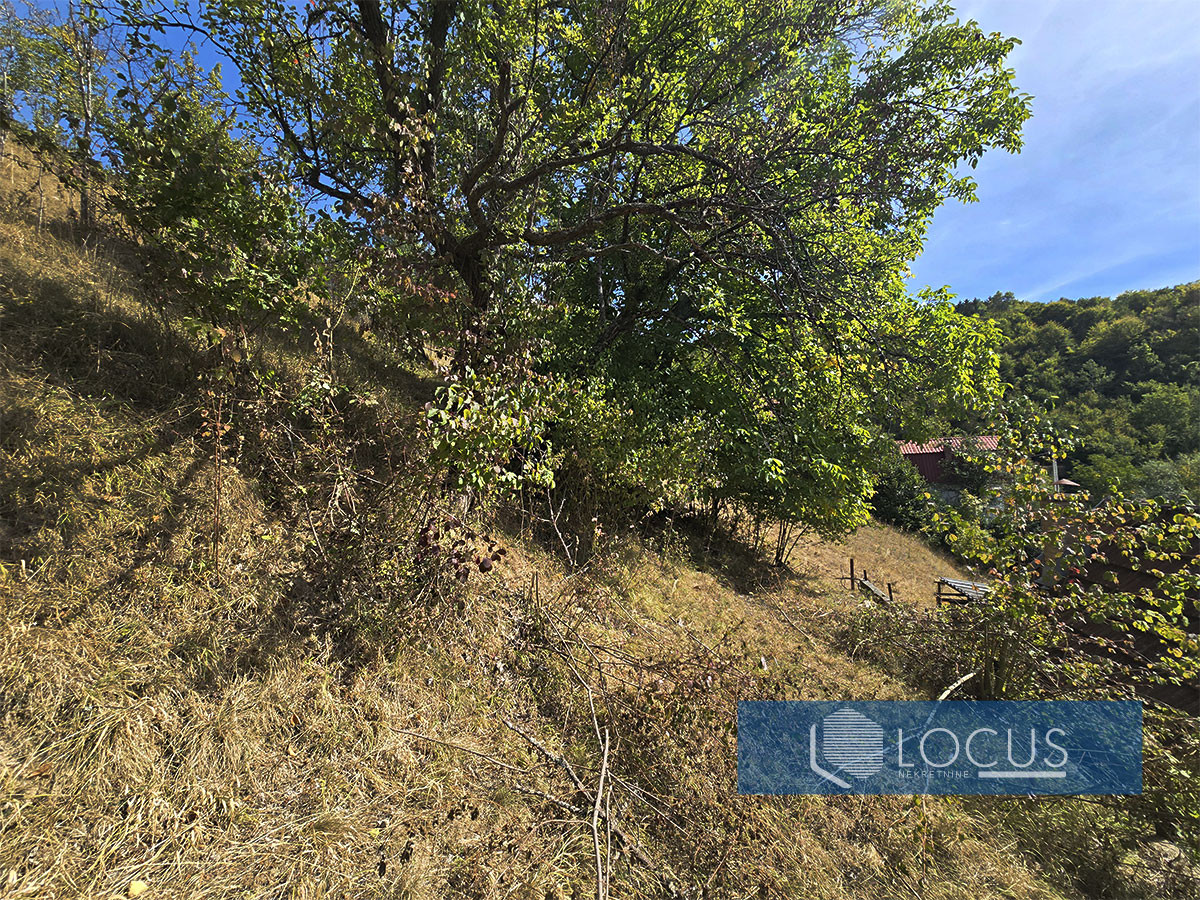 LOCUS: Vikendica na parceli 734m2, D. Jošanica, Vogošća 11