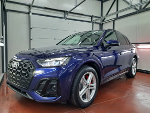 Audi Q5 S-LINE BLACK EDITION 40TDI F1 VIRTUAL MATRIX KAMERA TOP