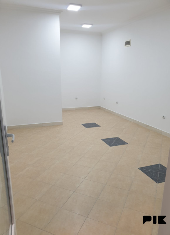 Poslovni prostori Bijeljina 24m2 8