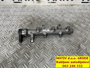 RAMPA goriva Audi A6 4G 3,0 TDI 2016 059130090CS RG830