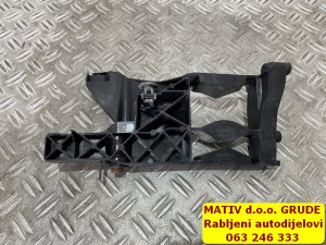 Nosač FARA Audi A6 4G C7 2016 LIJEVI NOF830-L