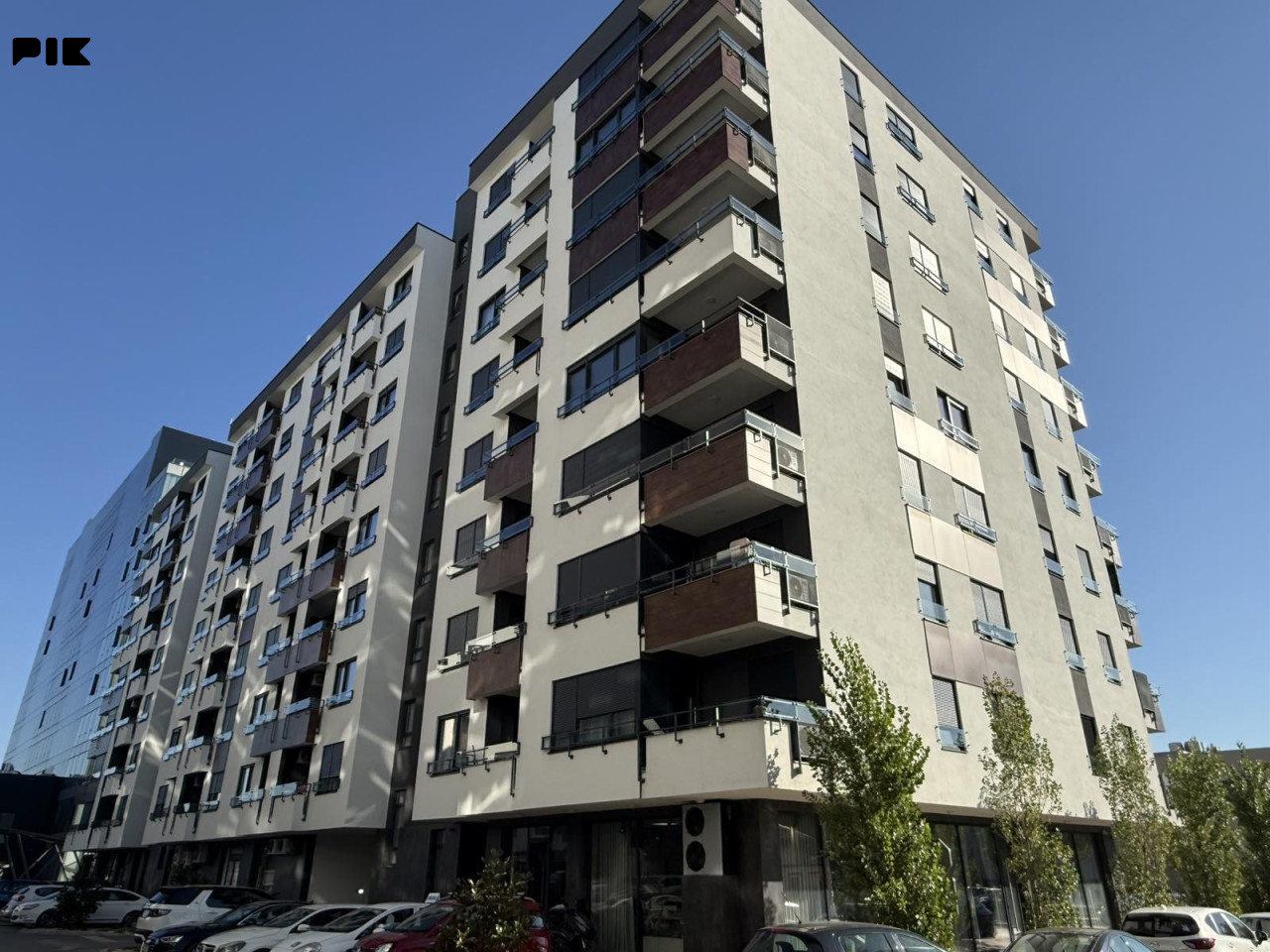 Trosoban stan 60m2 sa garažom - Naselje Park Banja Luka
