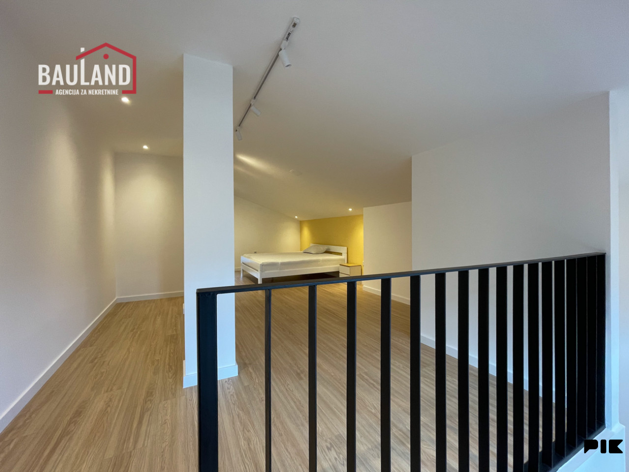 BAULAND/Moderan, dvoetažni stan 85m2/Pavla Lukača,Vraca 9