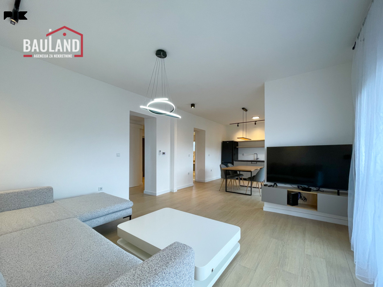 BAULAND/Moderan, dvoetažni stan 85m2/Pavla Lukača,Vraca 2