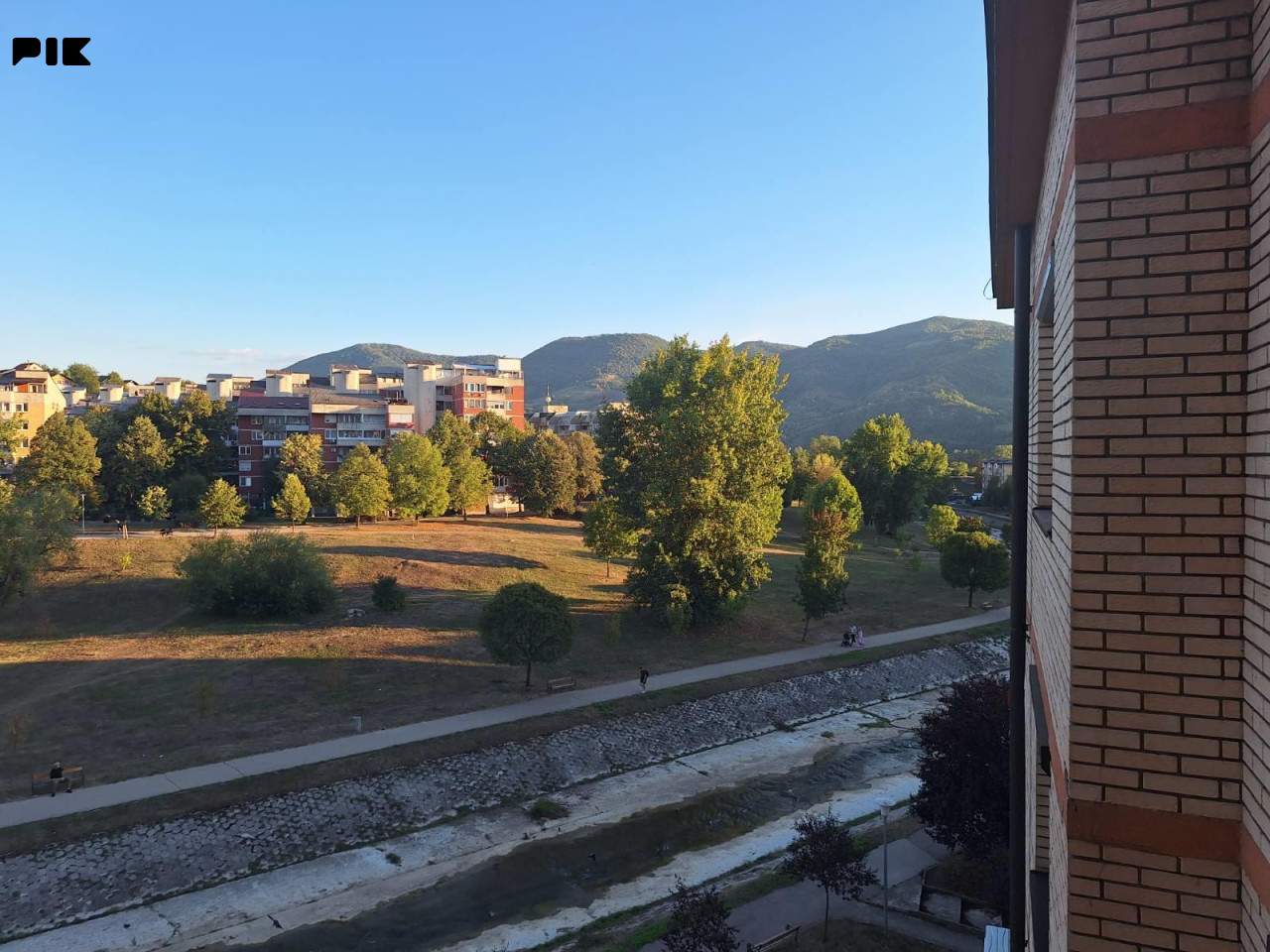 Dvosoban stan u Crkvicama - ZENICA 20