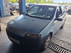 Fiat Punto 1.2 benzin Registrovan do 01/2027
