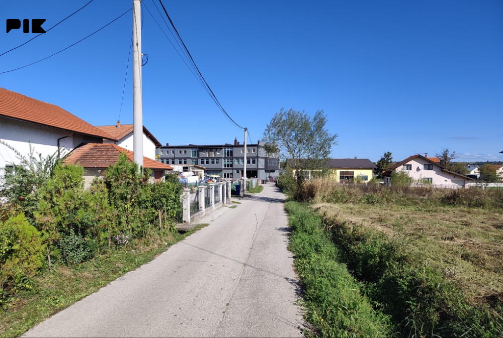 Prodaja - Usora ( Žabljak ) - građevinska parcela ( 1945 m2 ) 3