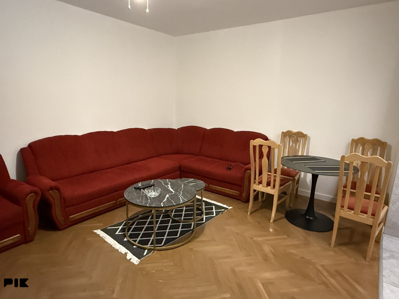 Trosoban stan 60m2 u kući - Hiseta kod Orhideje