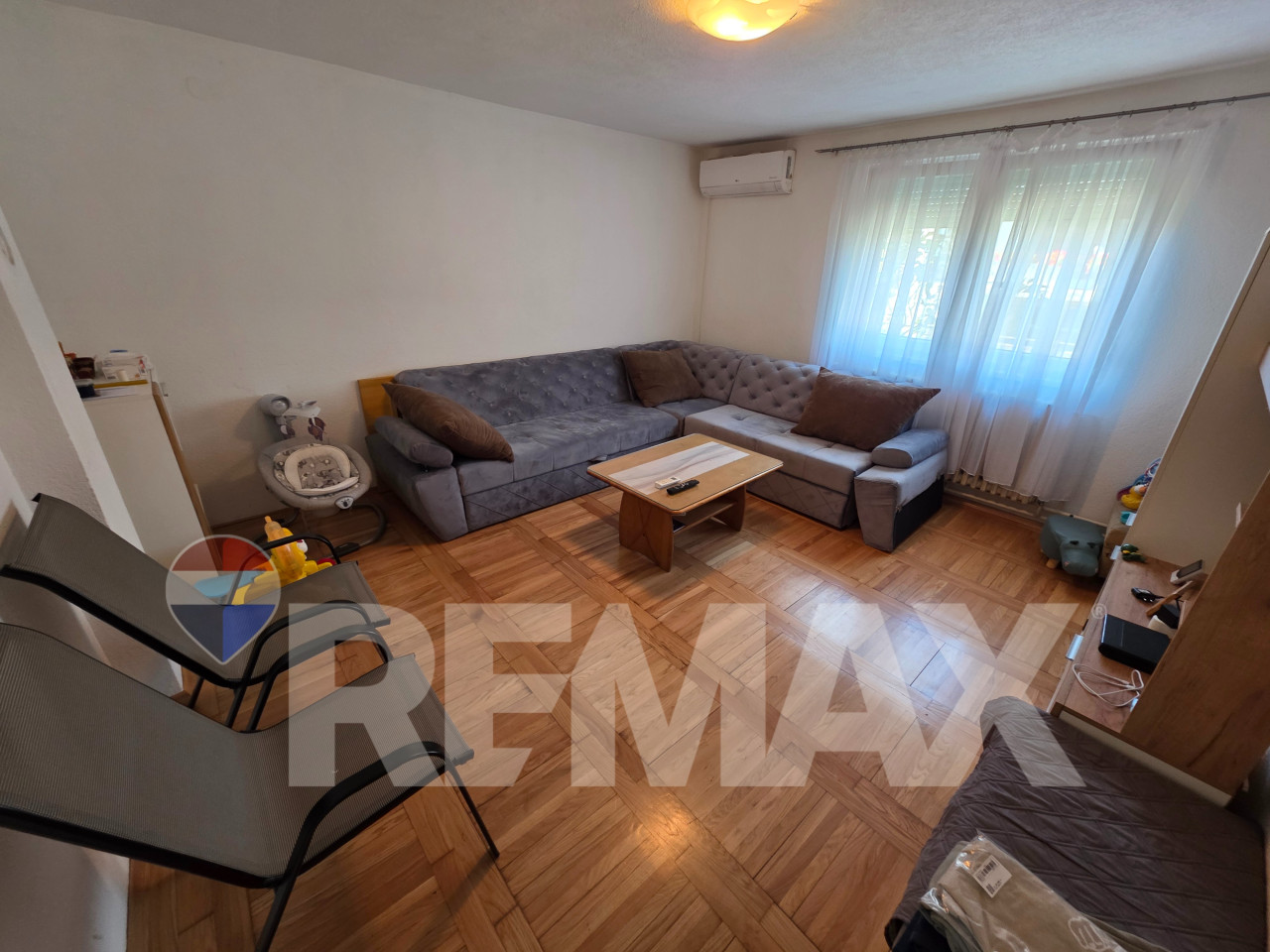 Porodična kuća na placu 620m2/Lazarevo 2