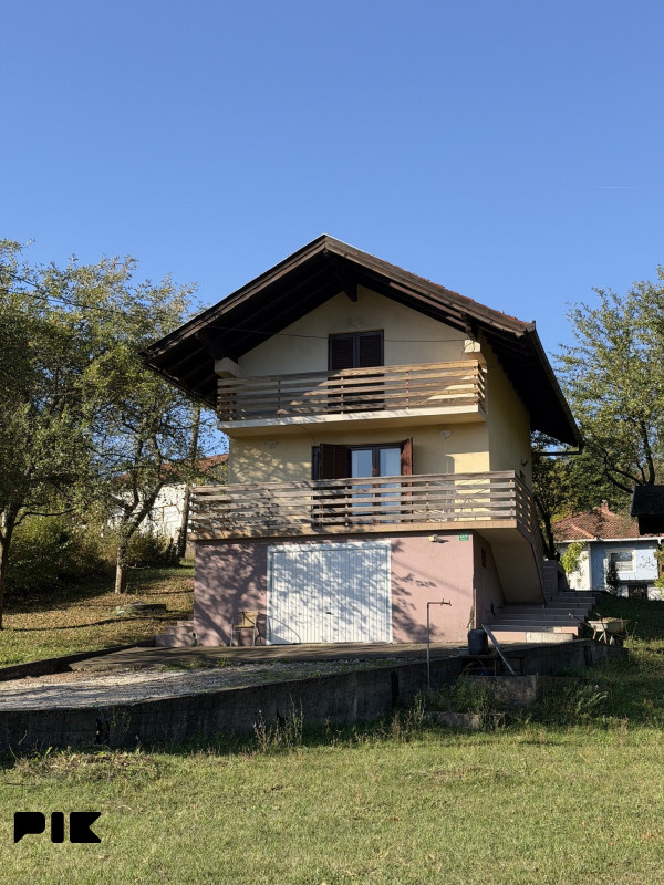 Vikendica voćnjak zemljište 1903 m2  Dobropolje - Tešanj - Mekiš 2