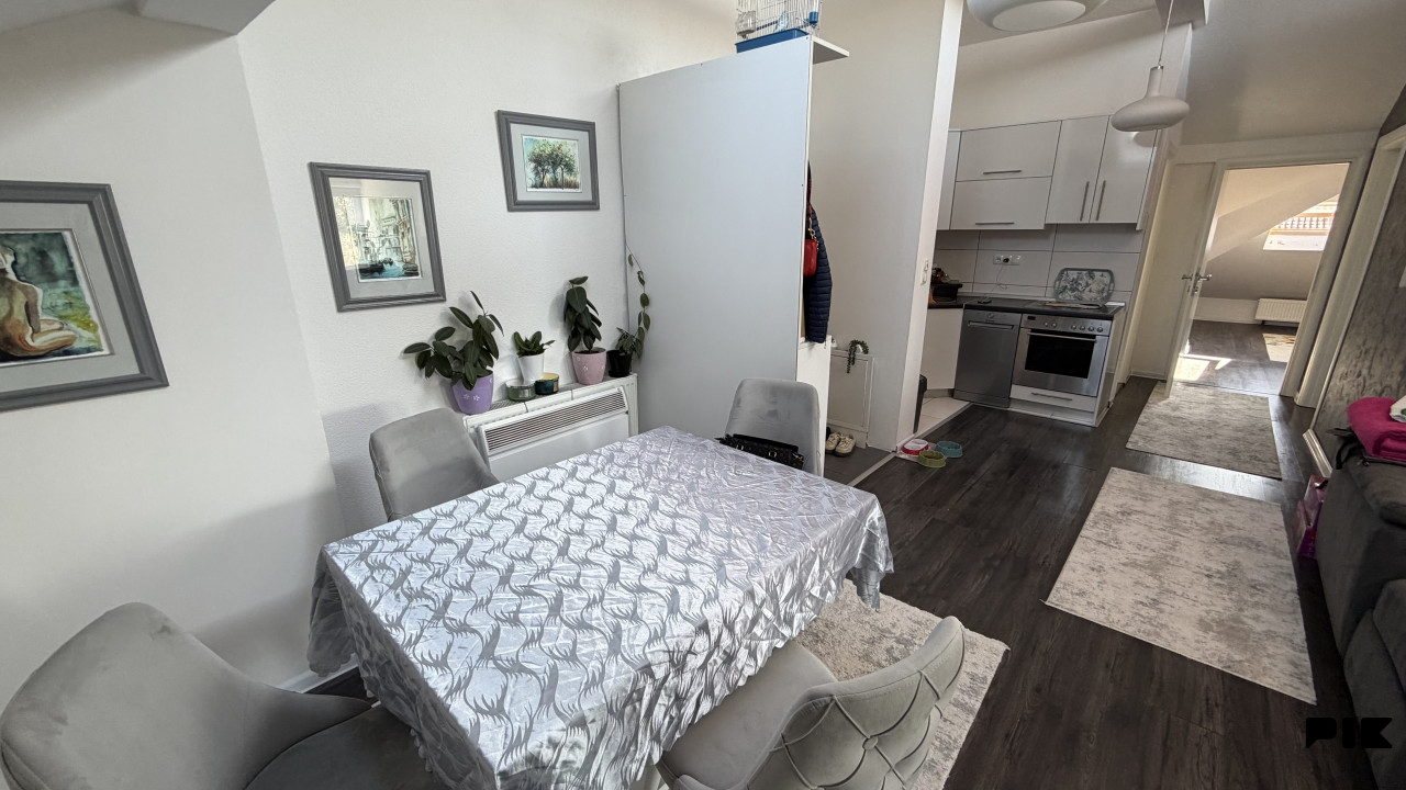 PICCOLO GRANDE PRODAJE/Stan/Dobrinja/90 m2 10