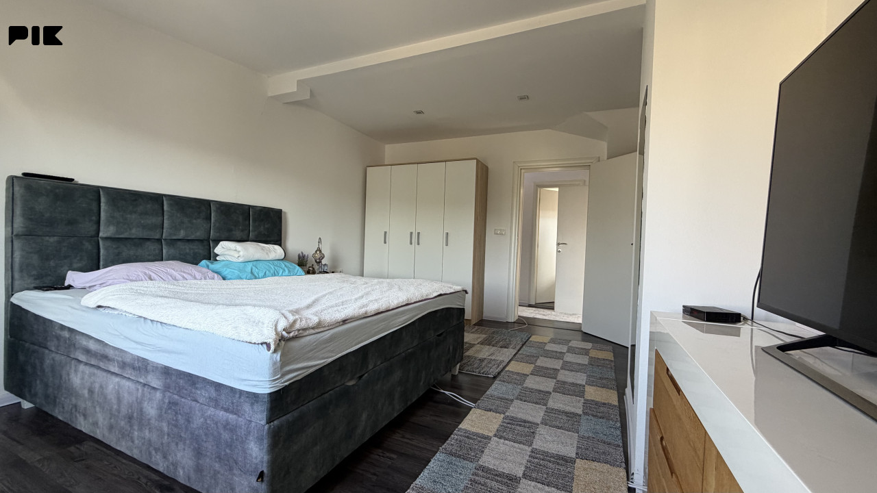 PICCOLO GRANDE PRODAJE/Stan/Dobrinja/90 m2 14