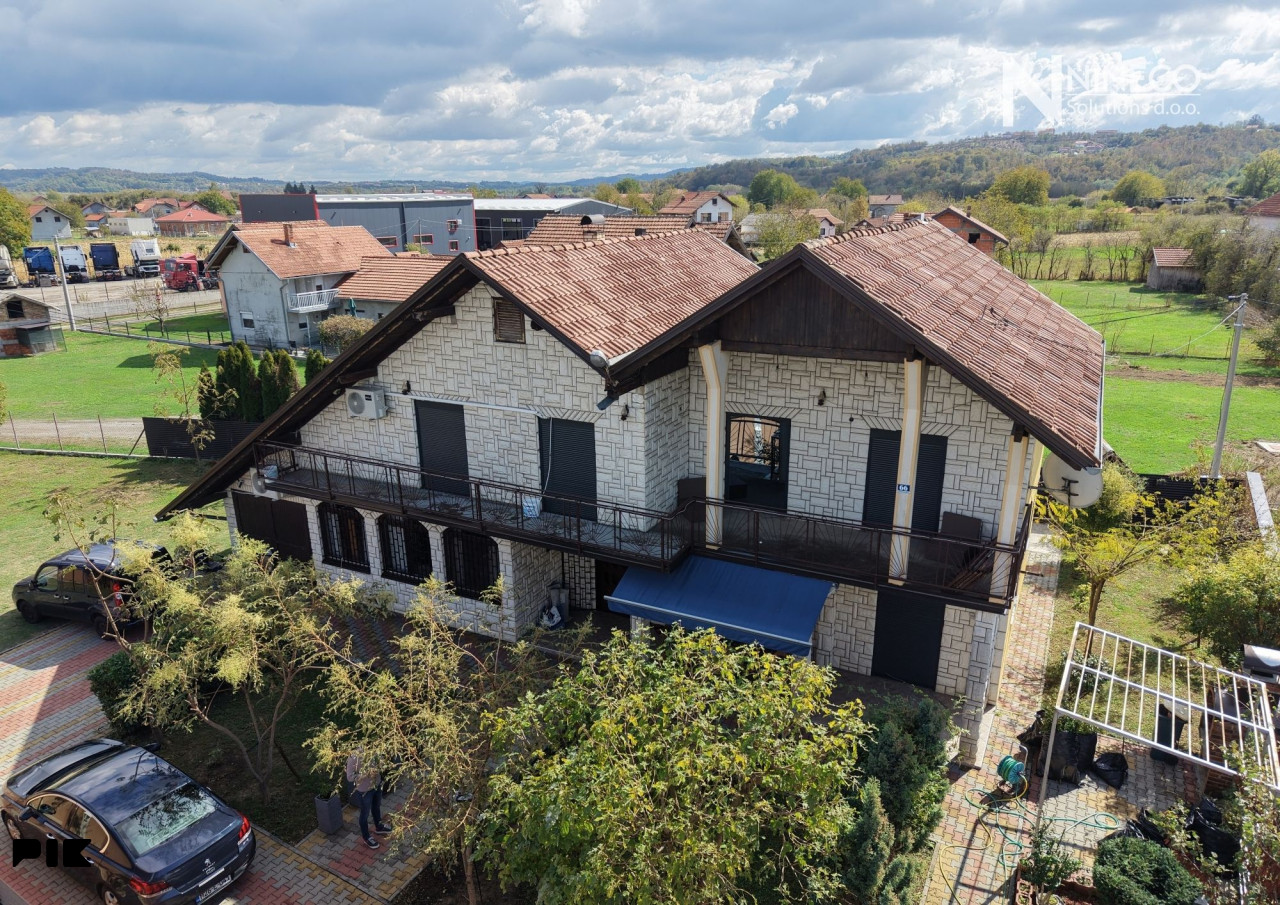KUĆA - LAKTAŠI - 310 m2 2
