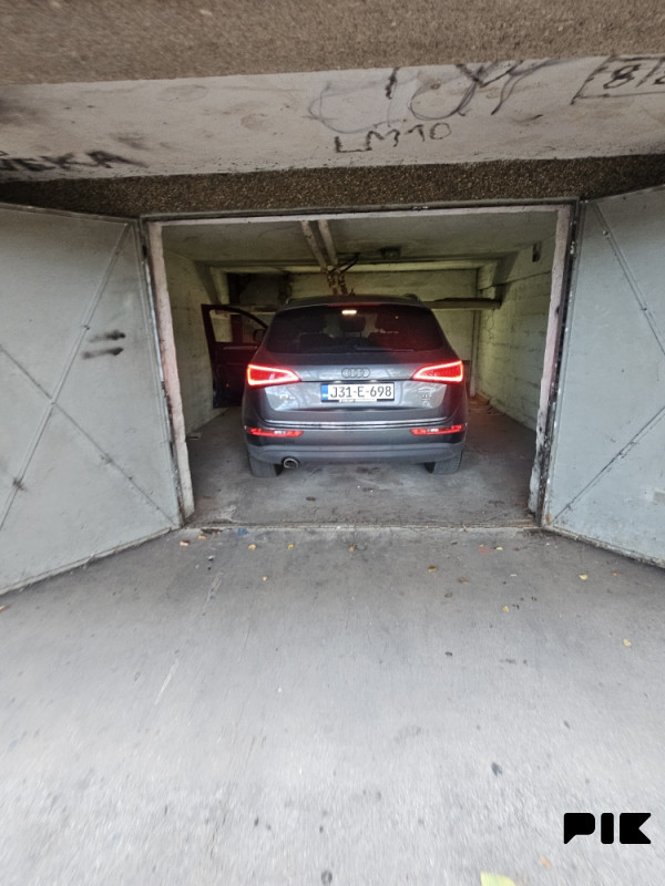 Garaža Zenica Blatuša