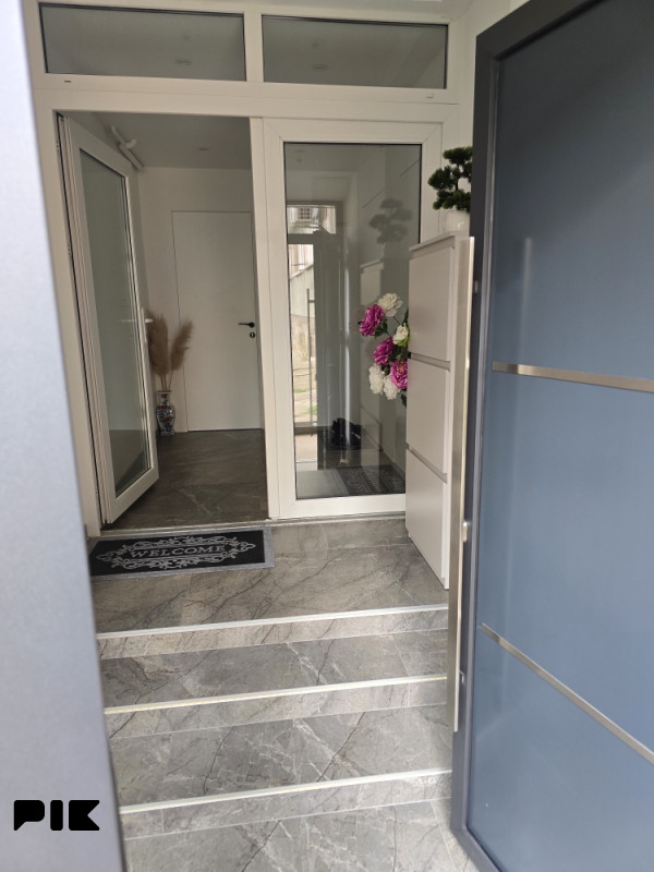 Stan (apartman) Zenica 10