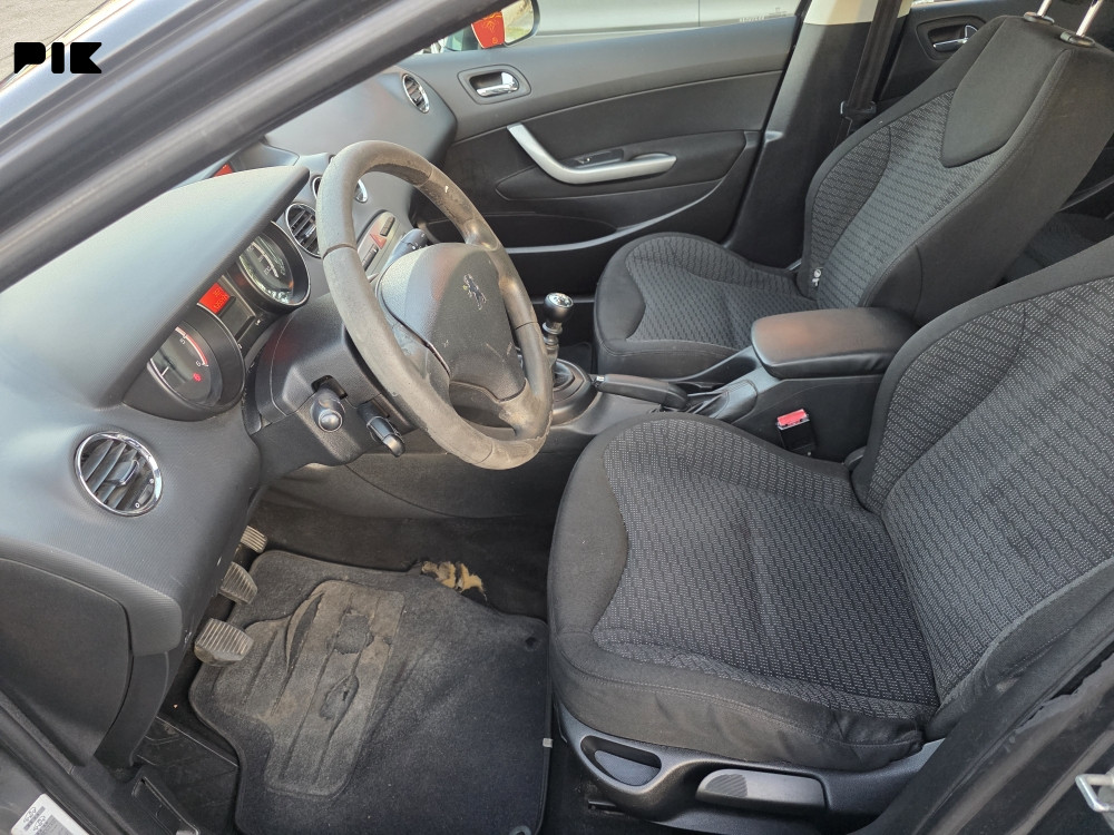 Peugeot 308 1.6 HDI 2008G 66KW 065 007 017