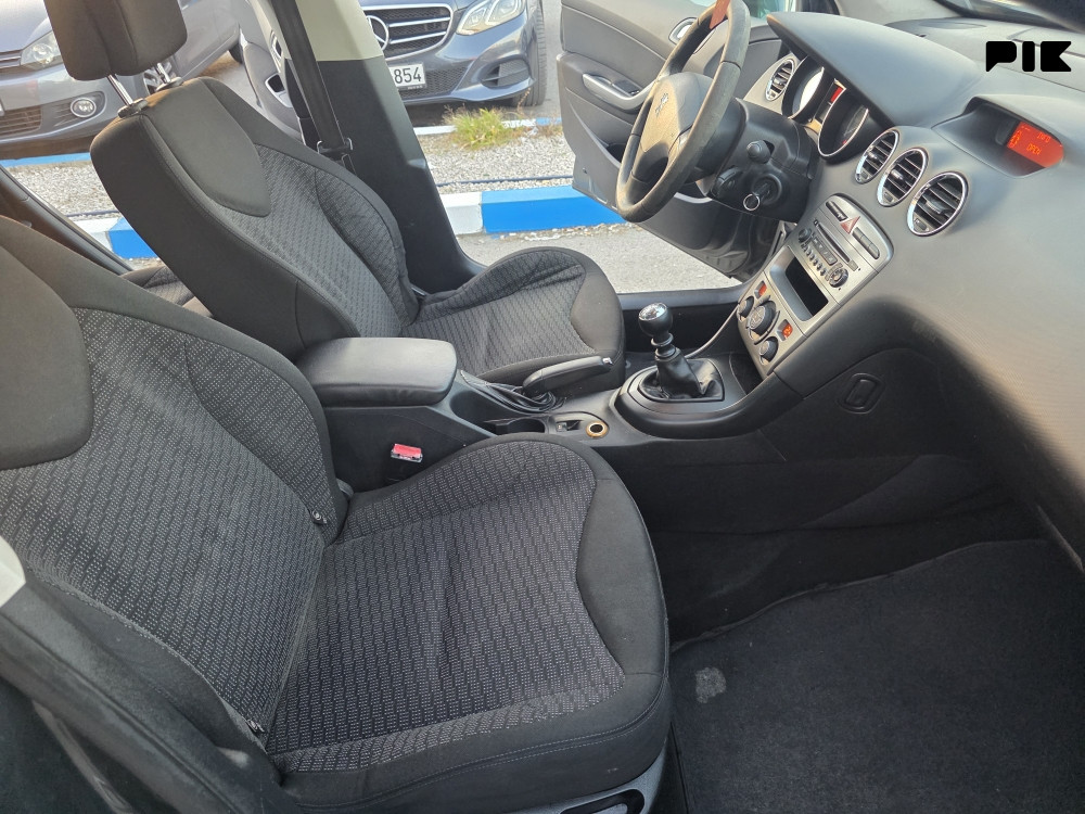 Peugeot 308 1.6 HDI 2008G 66KW 065 007 017