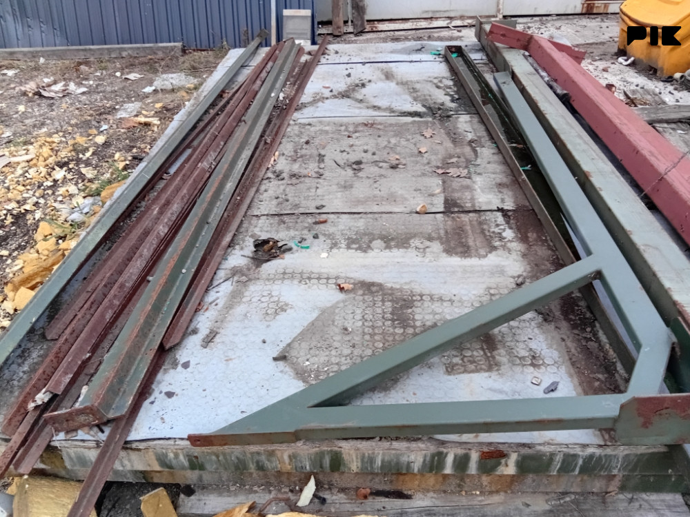 Celicna nadstresnica 100 m2