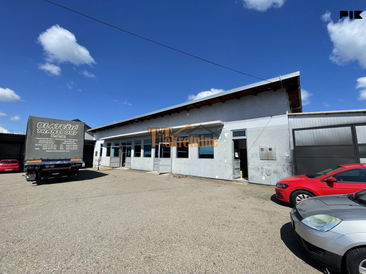 Poslovni objekat 250m2 sa nadstrešnicom od 450m2 - Tunjice 2