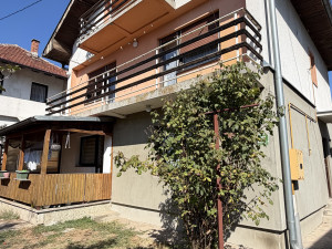 Kuća, 156 m², Ilidža