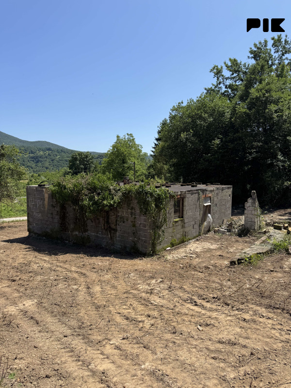 Građevinsko zemljište 2800 m2 - Lohovo, uz Nacionalni park Una 12