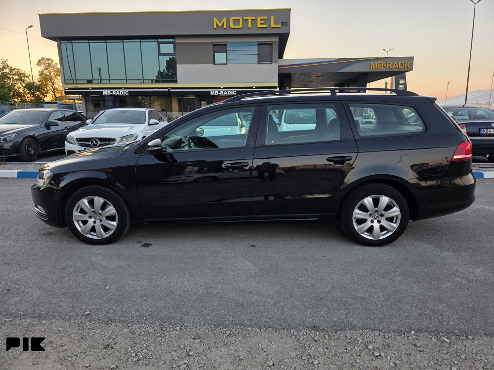 Volkswagen Passat 2011