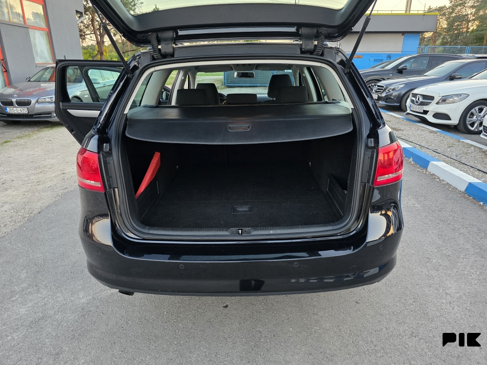 Volkswagen Passat 2011