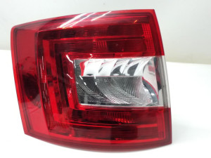 5E9945095 5E9945111 STOP SVJETLO  SKODA OCTAVIA 2013-2