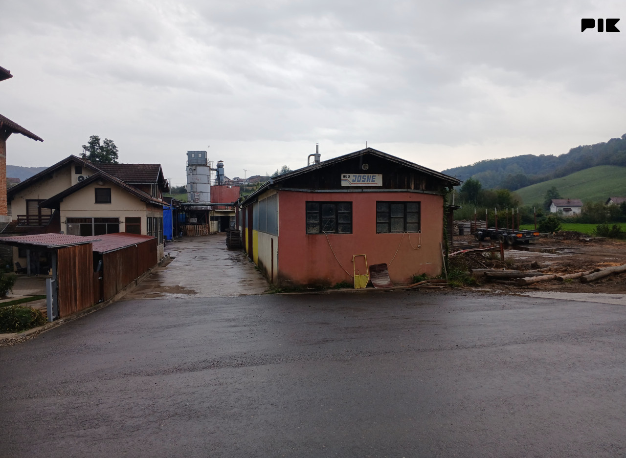 Pilana - Privredna zgrada, Kostajnica