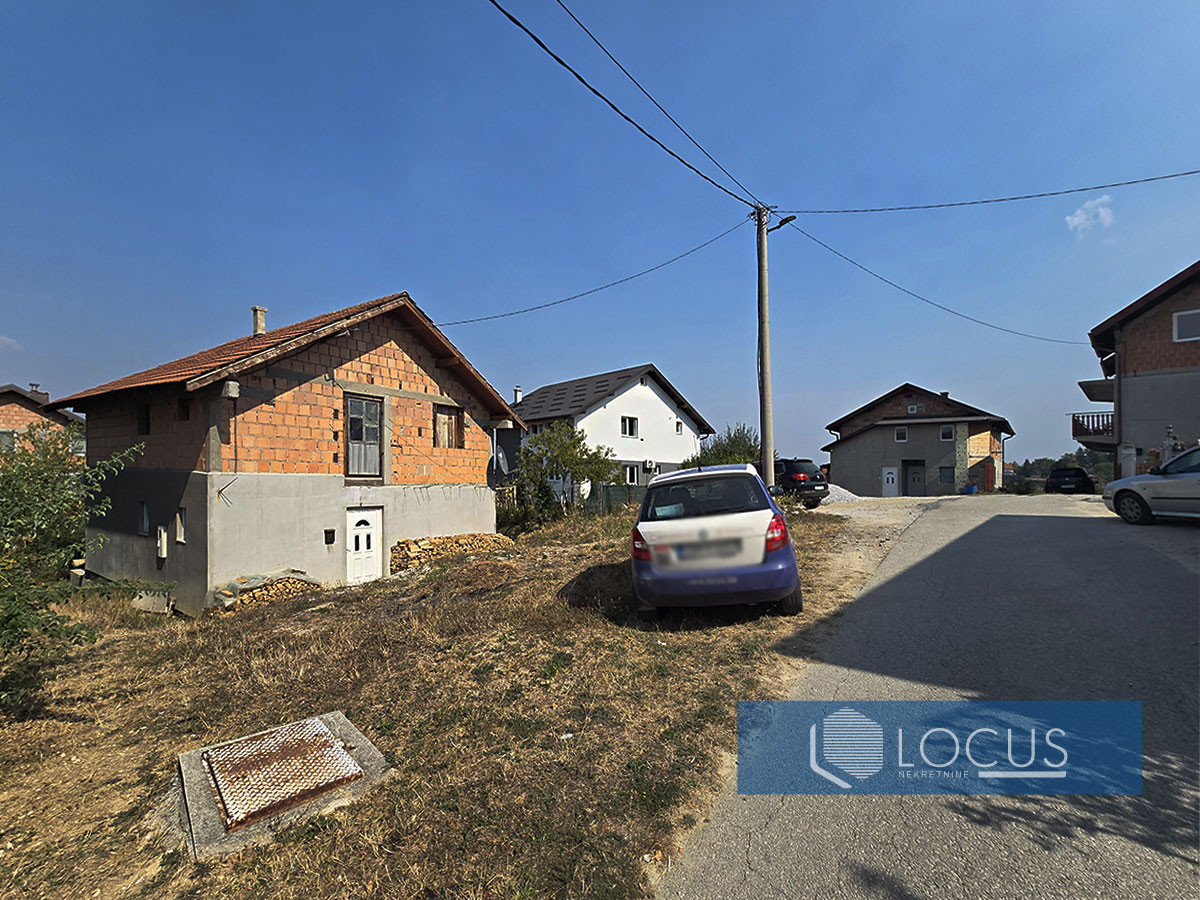 LOCUS prodaje: Kuća, Krčevine, Miševići 2