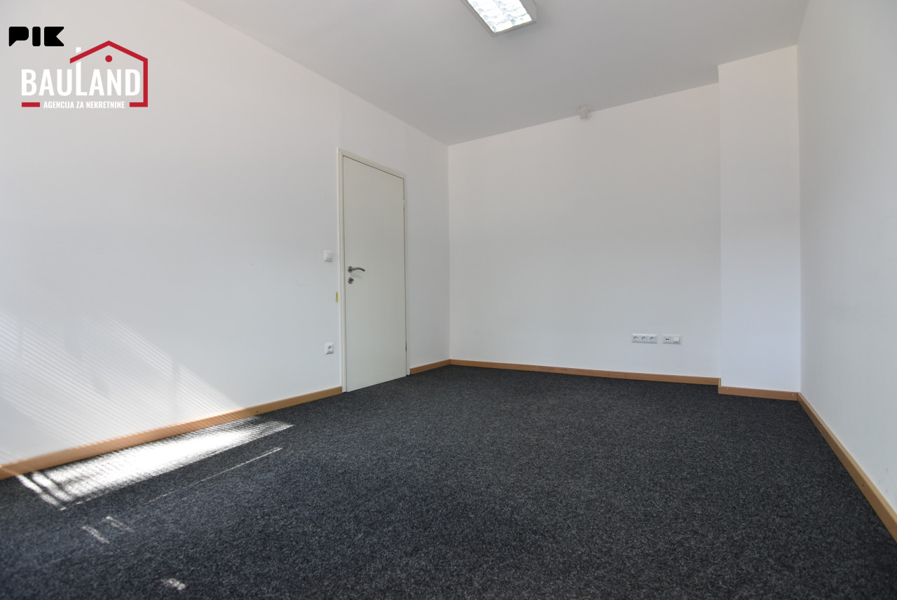 Poslovni prostor, visoko prizemlje-63m2 / Socijalno,Novo Sarajevo