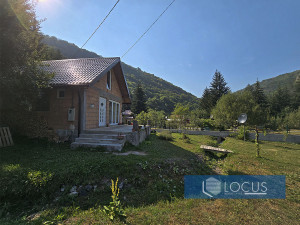 LOCUS: Vikendica u prelijepom okruženju, Luke, Trnovo
