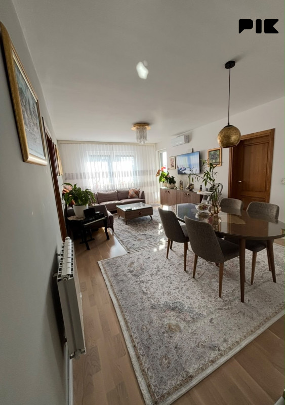Trosoban stan/ 65m2/ Bulevar/ Sarajevo