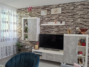 Stan, 64 m², Bihać