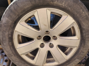 ALU FELUGA FELUGE 16...AUDI VOZILA ORGINALNA SA GUMOM 1X