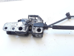 1T0823509D BRAVA HAUBE  Volkswagen CADDY 2003-2010