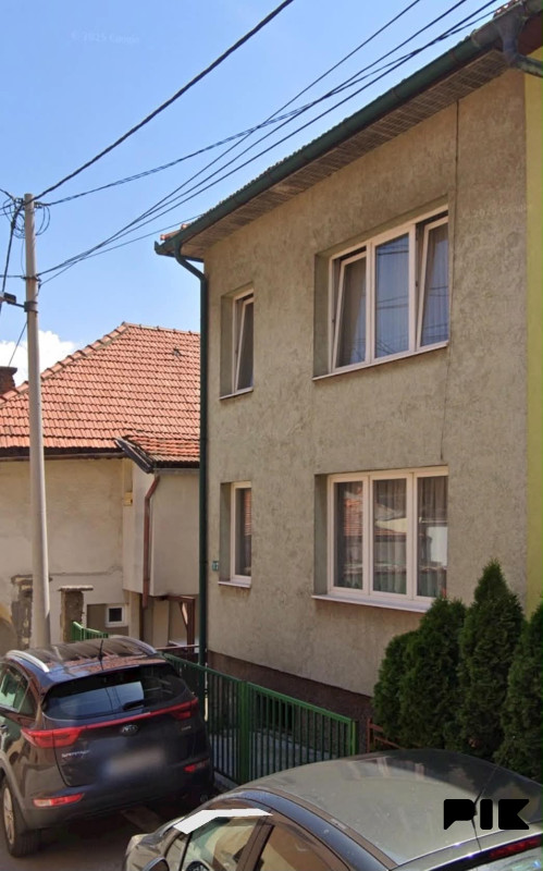 KUCA NA PRODAJU, VISOKO, SROGI CENTAR