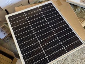 SOLARNI PANEL 50W - ZA PUNJENJE AKUMULATORA