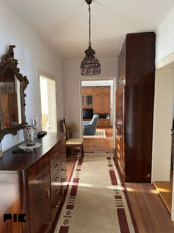 Stanovi i apartmani Travnik 130m2
