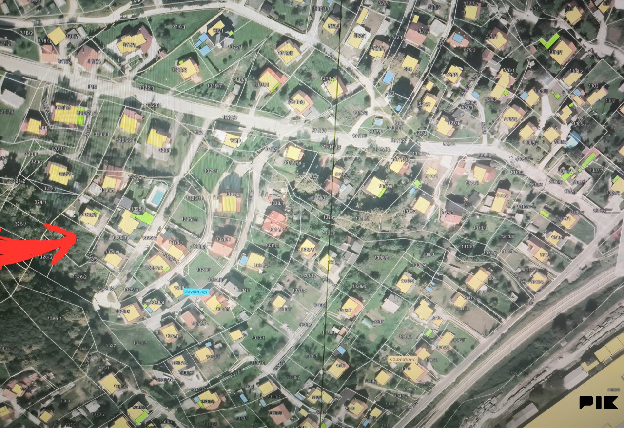 Zemljišta Zavidovići 704m2 - građevinsko