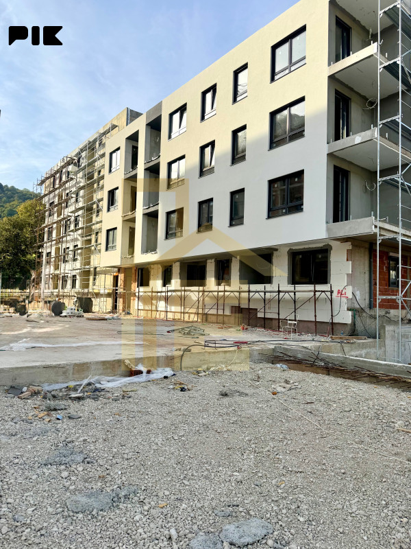Na prodaju komforan dvosoban stan, naselje Hisete 2