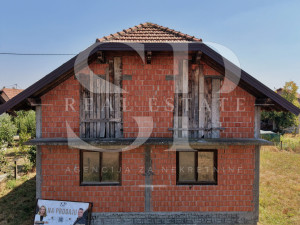Kuća, 150 m², Brčko