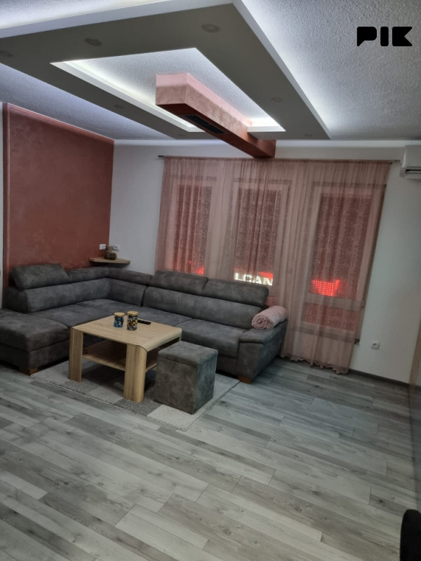 Stan na dan Gradiška,APARTMAN  "VAROŠ"
