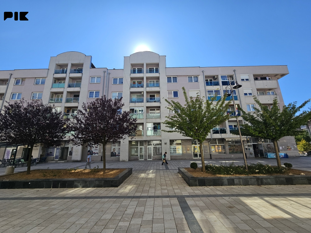 Stan Istočno Sarajevo Dobrinja 1 37m2 jednosoban 2